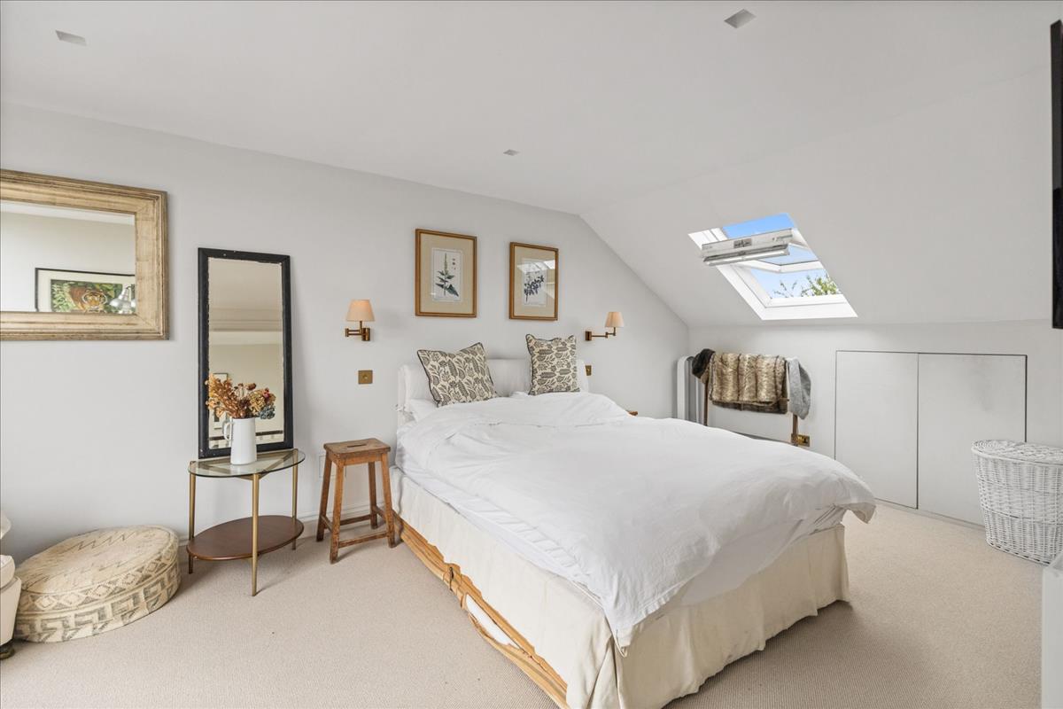 Property Image b70e28f4-8369-47bf-ab82-fa43fd4d3ac9