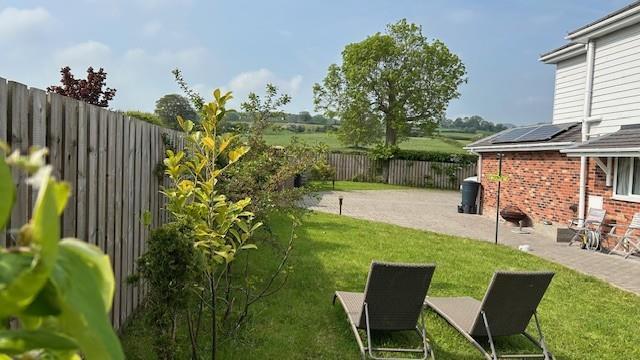 Property Image b7141b78-e0eb-4b28-9d6e-9f135a2db642