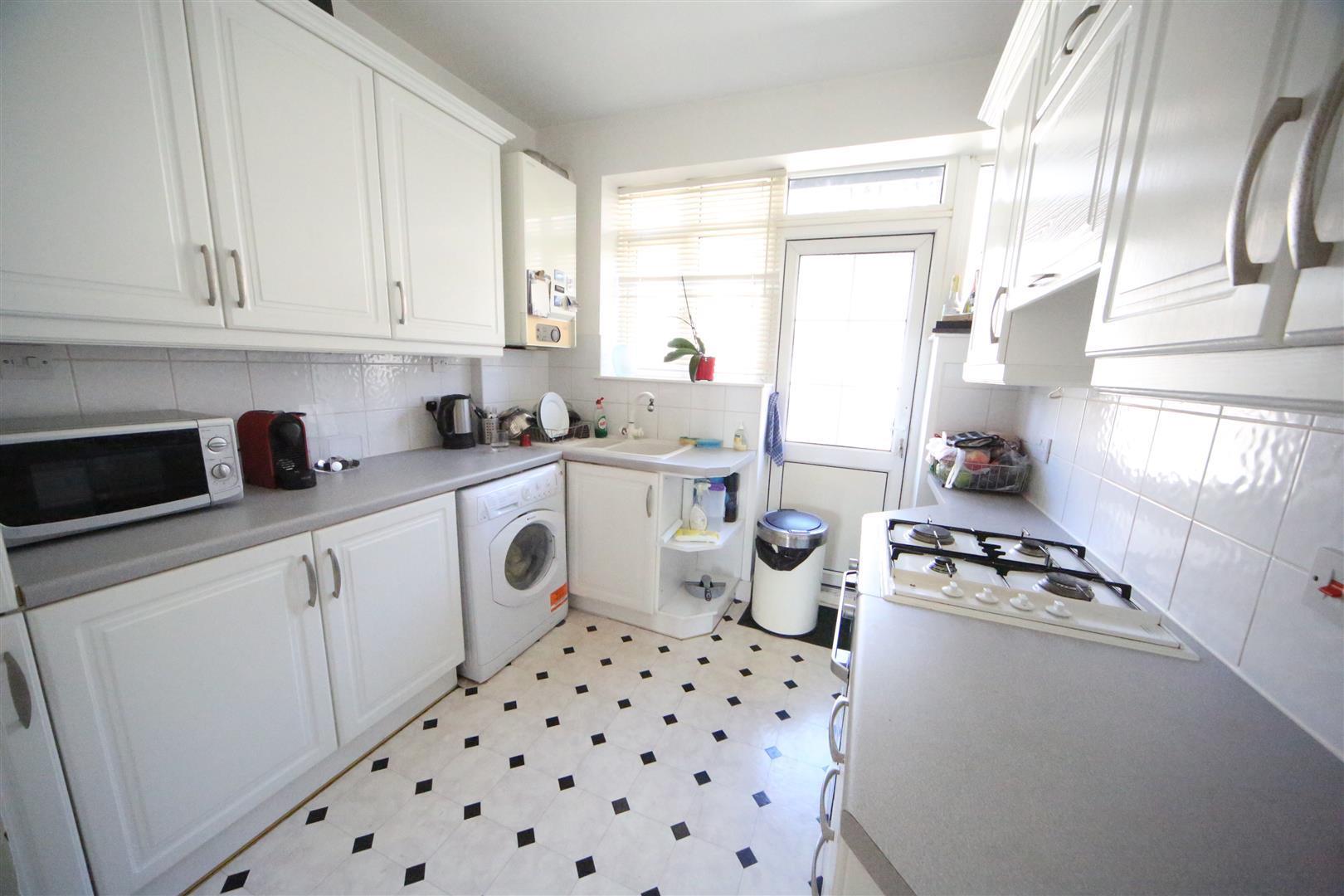 Property Imageb71b3990-588f-467a-8156-626a48071d54