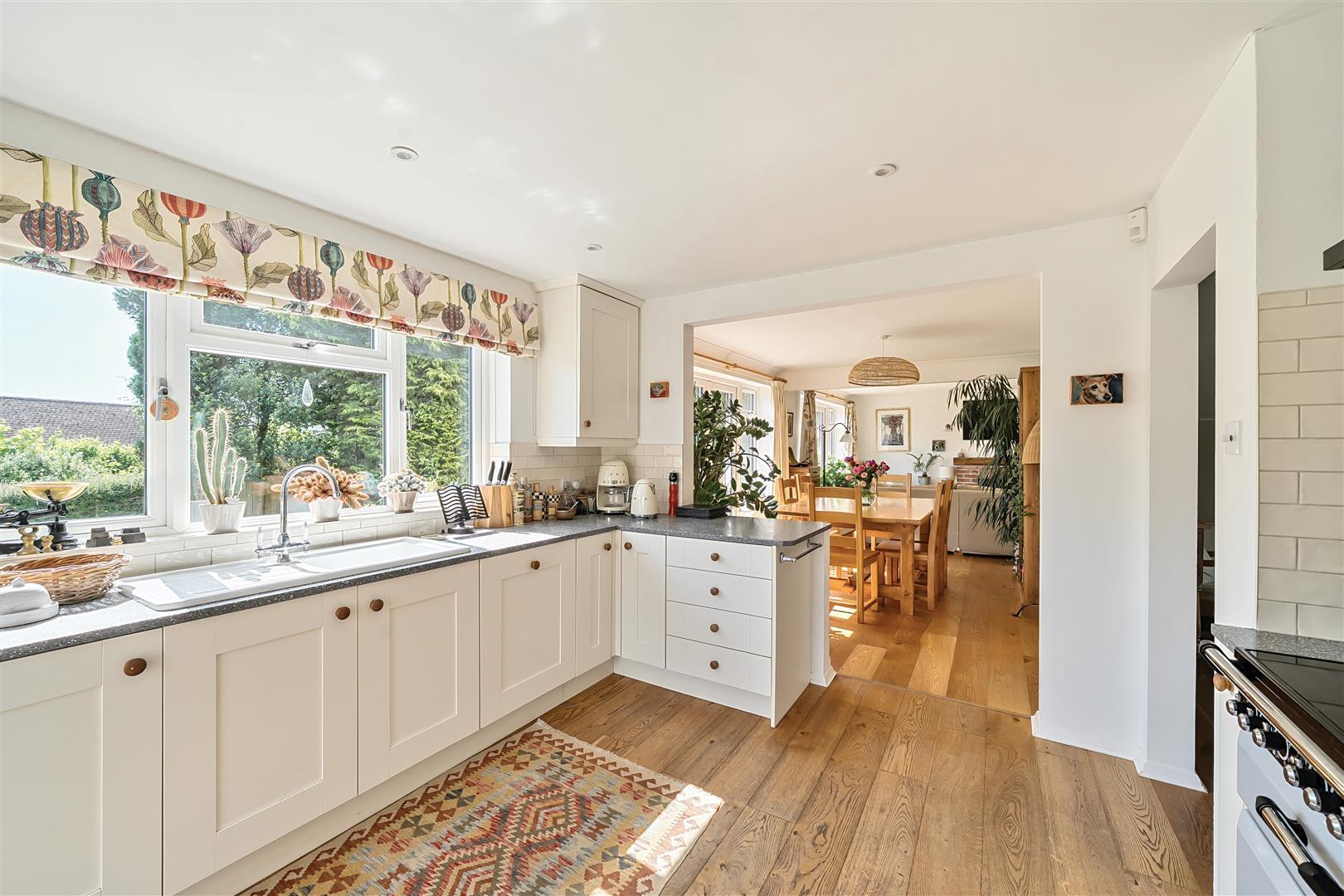 Property Image b71d0bc8-b5a2-4d89-a571-6b8001695aa9