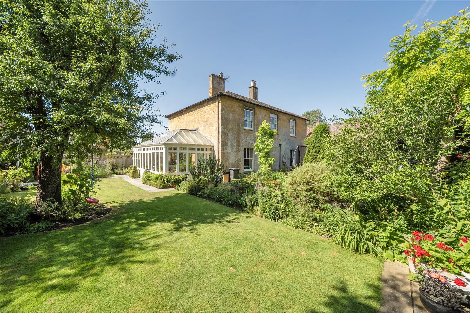 Property Image b72799f3-0bbd-4fe9-8757-8f30ec89535c