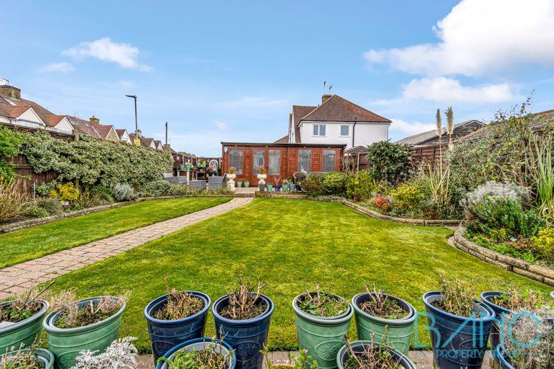Property Image b729654d-9b6a-448a-a413-156a26a1520d