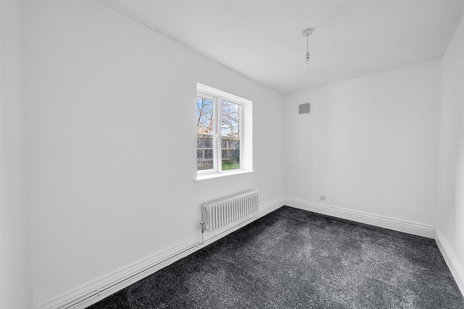 Property Image b7299de1-4514-4c73-850d-cc285196e7fb