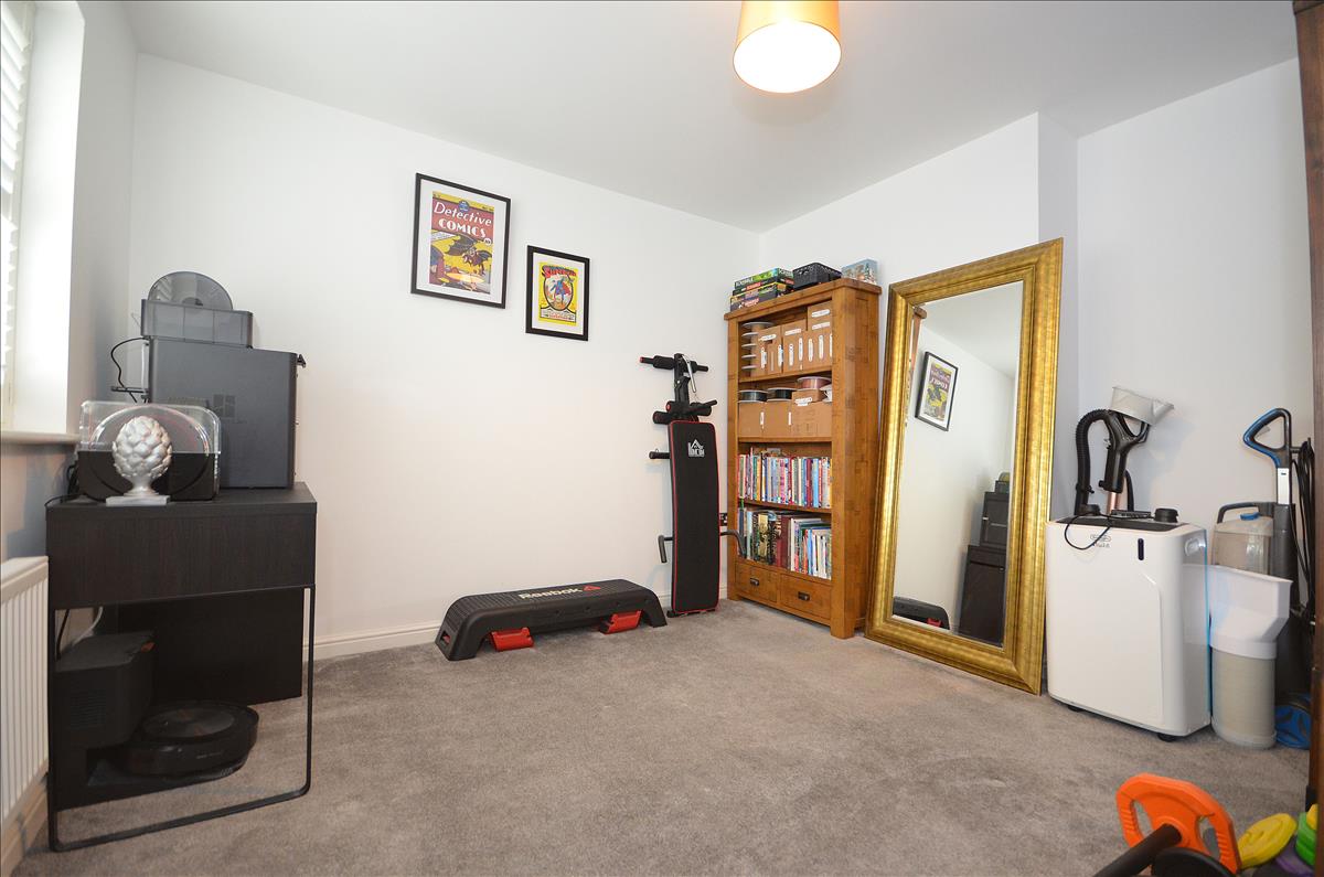 Property Image b72a929d-8794-4253-ae4a-6b3da0f5a9ff