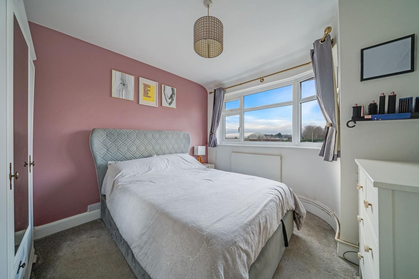Property Image b7341cf1-ae85-4272-8aa3-d673792573d3