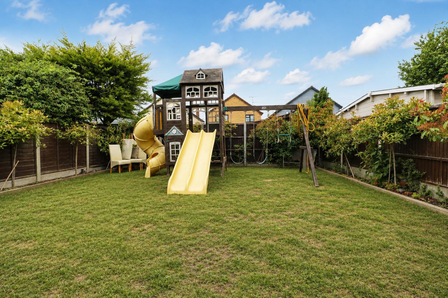 Property Image b734348c-9b49-4fc3-9398-7b0e2421df68