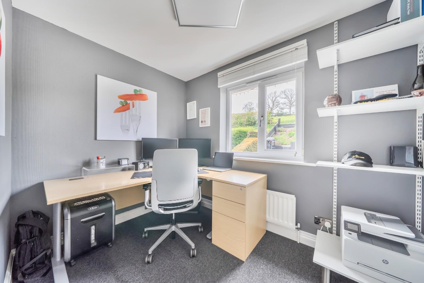 Property Image b734da75-71cf-42f2-835d-b2e3940f3291