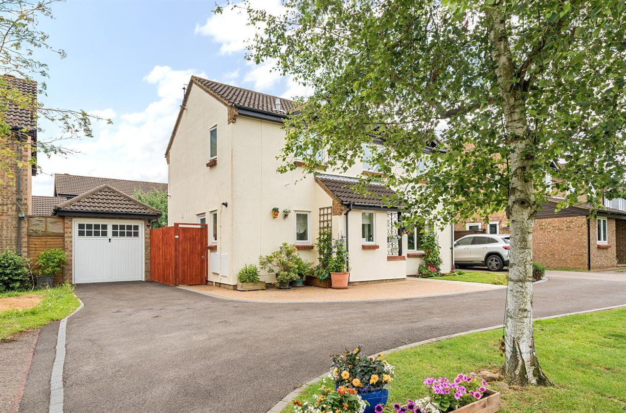 Property Image b7351c78-82f7-402c-97bd-3d141ea87c5f
