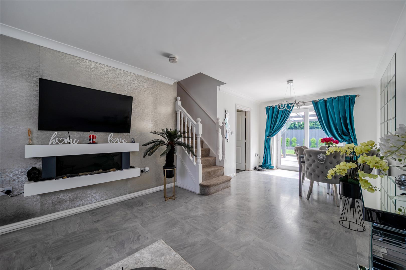 Property Image b738abe0-63f3-4e26-96e3-7fc2c6e3f353