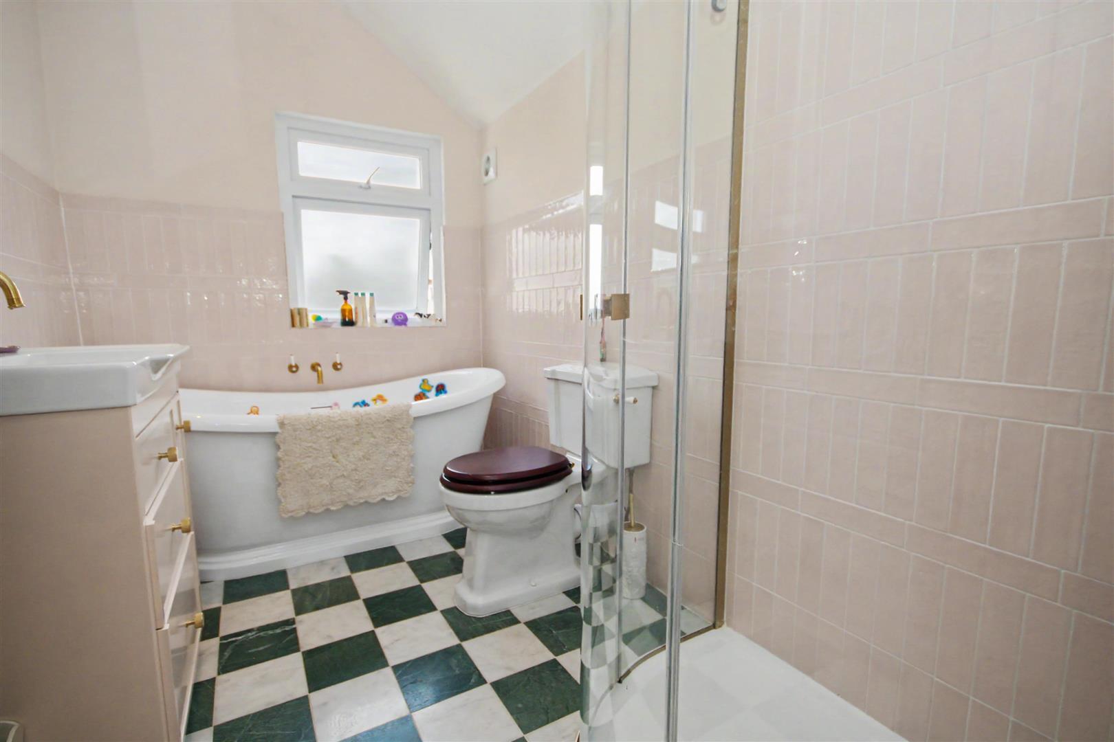 Property Image b73e3c29-65fc-4434-b034-c89071cb13ce