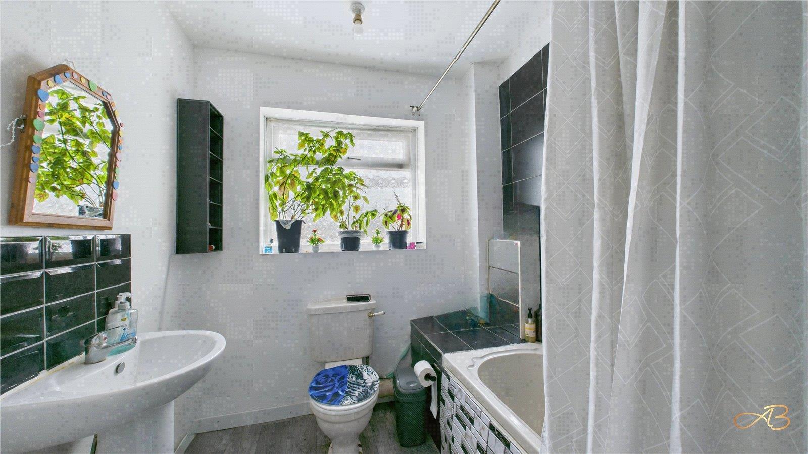 Property Image b74224fd-b376-431b-a3b1-40f821f6cc4d