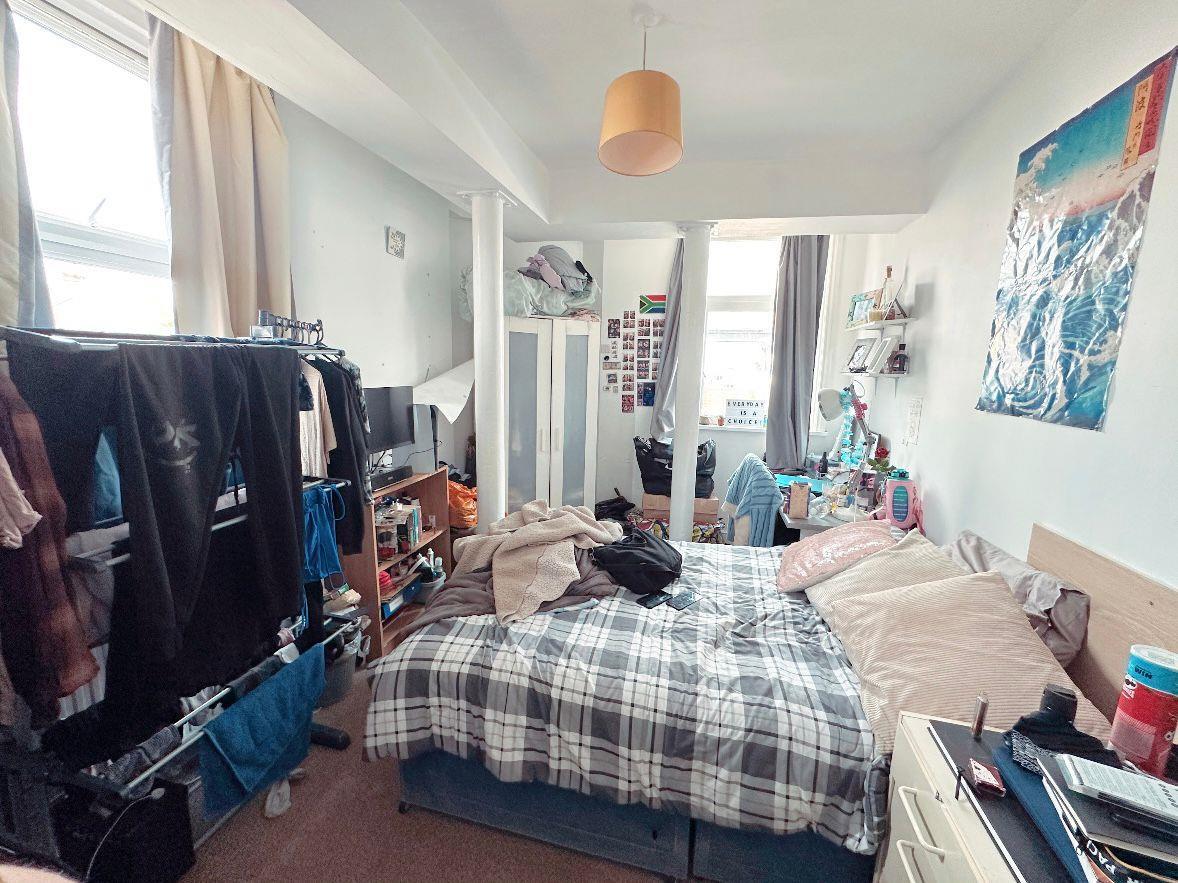 Property Image b74370ac-2105-4bfe-836c-0d92df0abbdf
