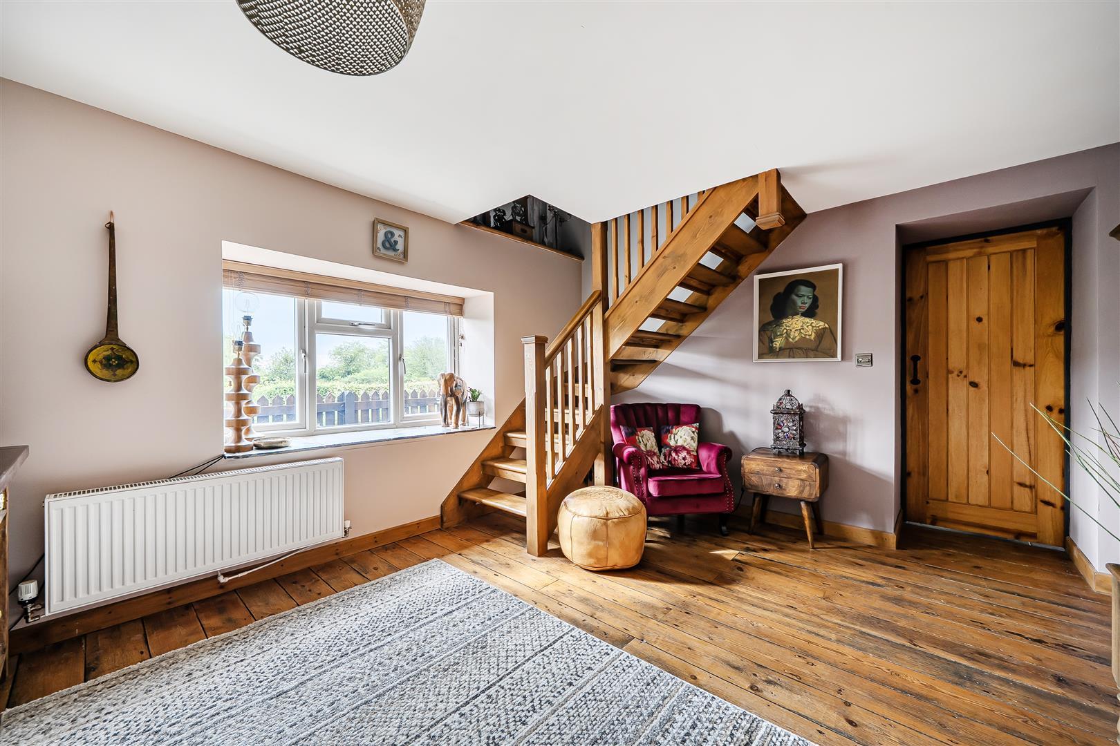 Property Image b7465d96-48e4-4a76-9b7e-ee00222c611d