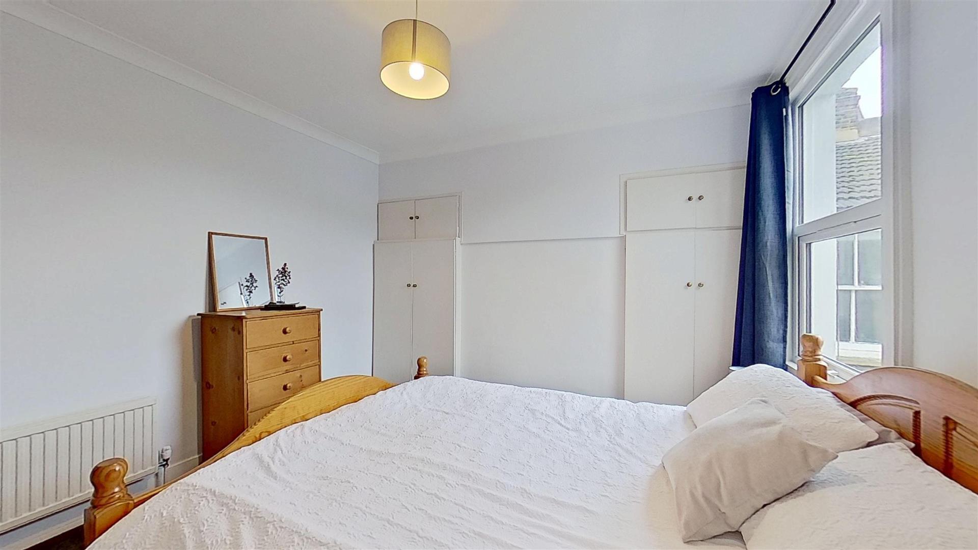 Property Image b750a903-4bd8-41ed-95f8-f800a6dec35a