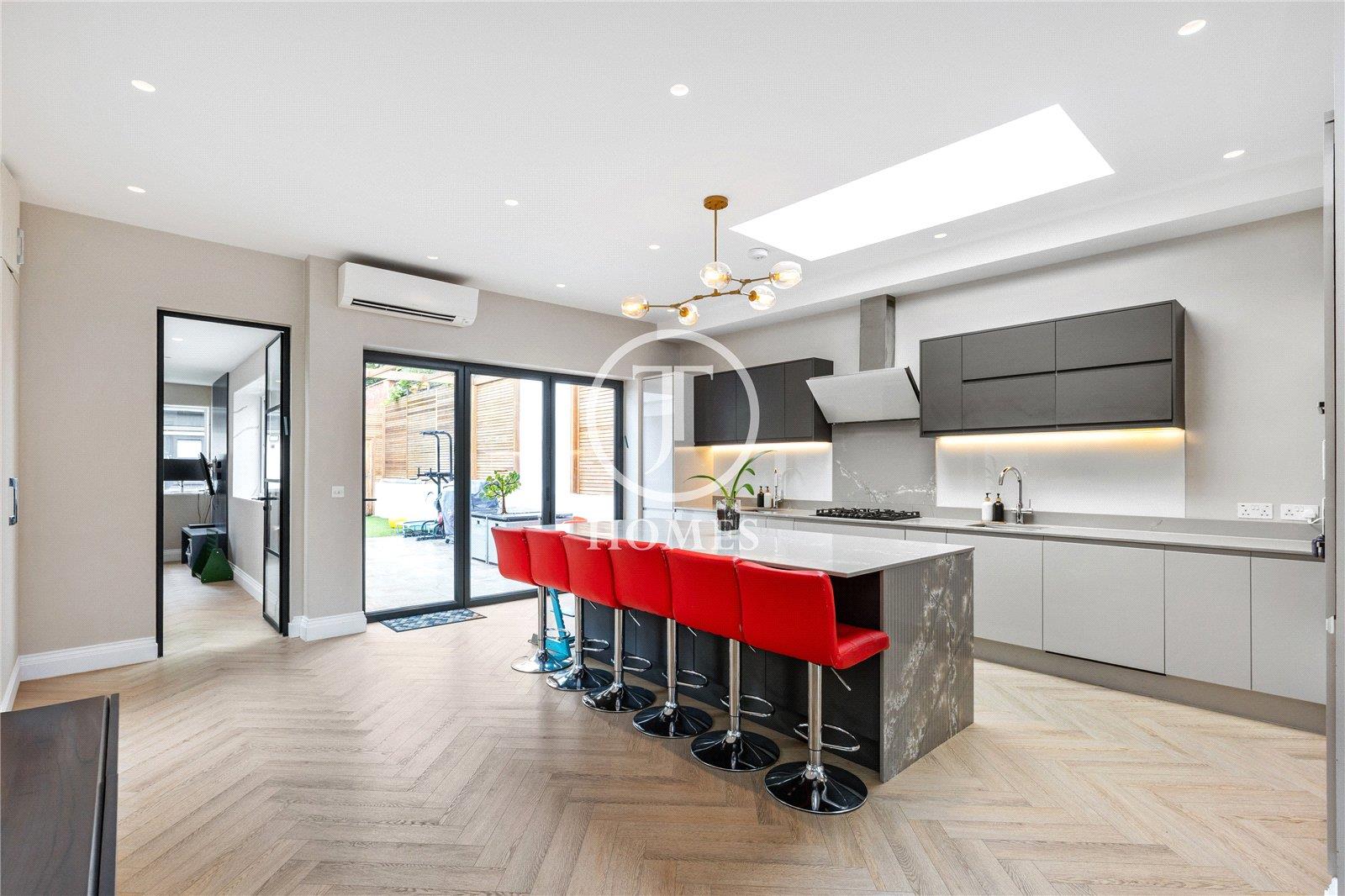 Property Image b7534cec-a340-4e9b-9cd8-1d98b2529b0a