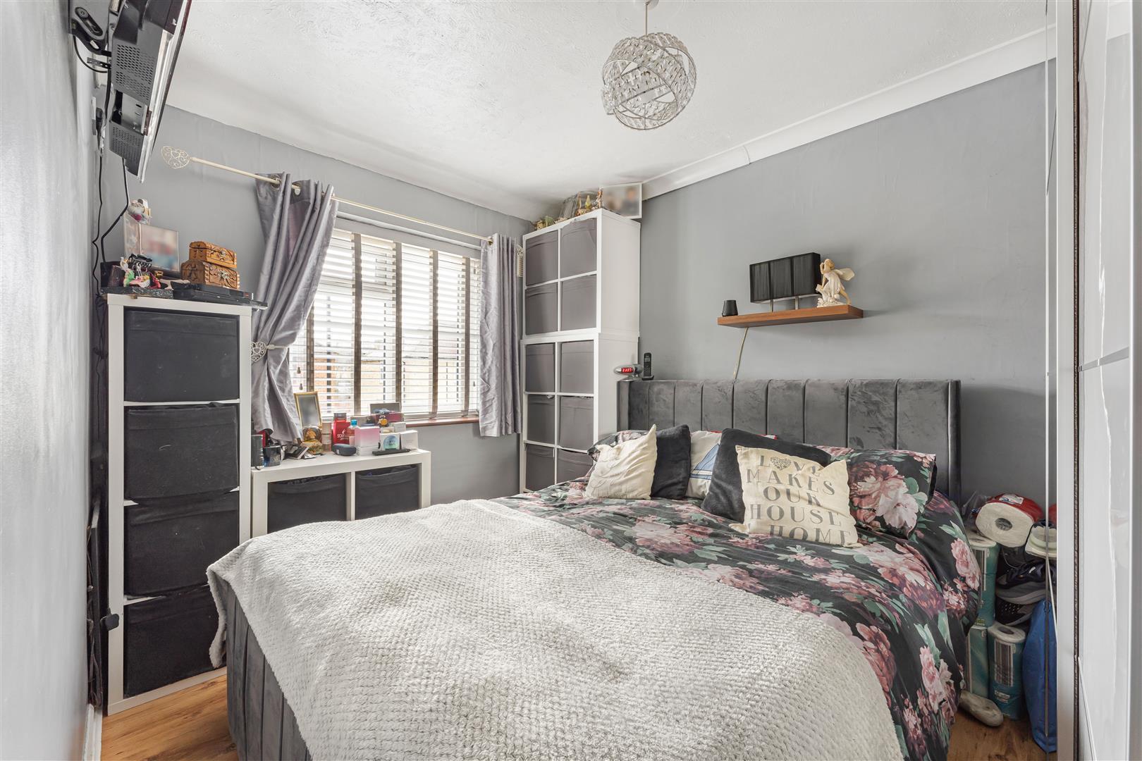 Property Image b75e185e-f82d-497e-80c6-68f6c0754630