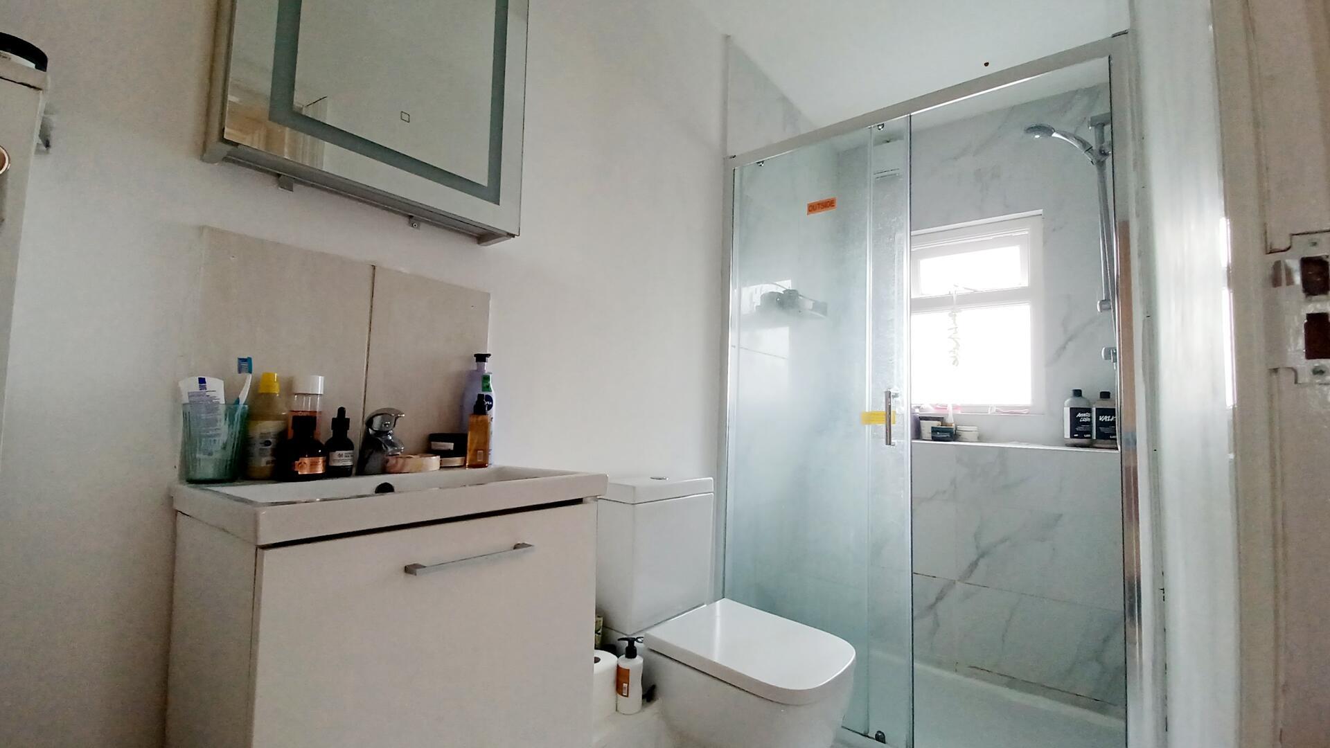 Property Image b75e98d0-e1c4-4854-9856-c9d00bd72d4c