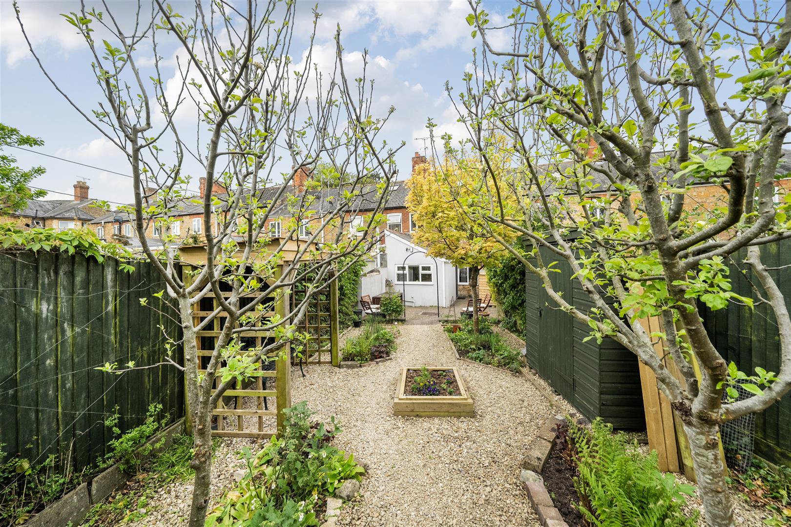 Property Image b76917cd-b320-4aa3-88e6-3a9f010d0796