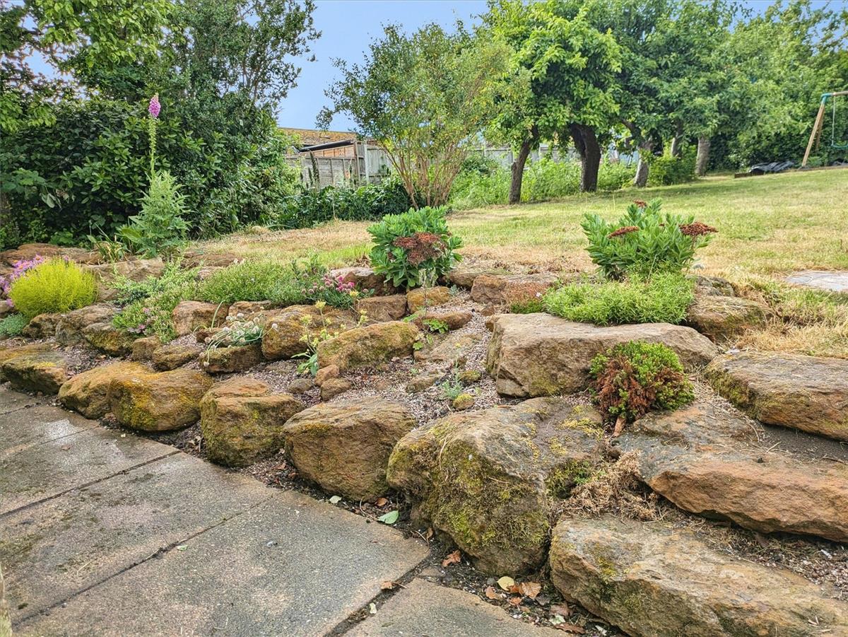 Property Image b76d65bc-2082-4741-96ec-b6733ba02c2d