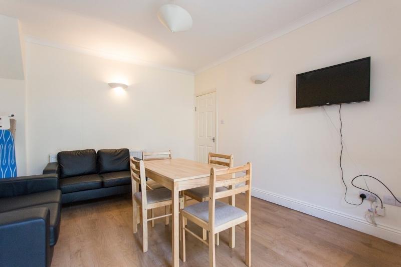 Property Image b7757ac1-5513-4a77-a3f1-dc608d7110ff