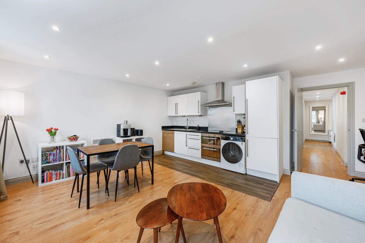 Property Image b779ab75-ed3c-4a2d-a0ed-ce76e4b4c027