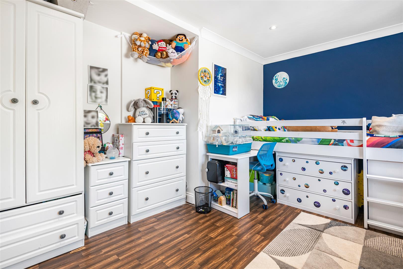 Property Image b783c58f-ba42-413c-9a9d-007b2e8a1f15