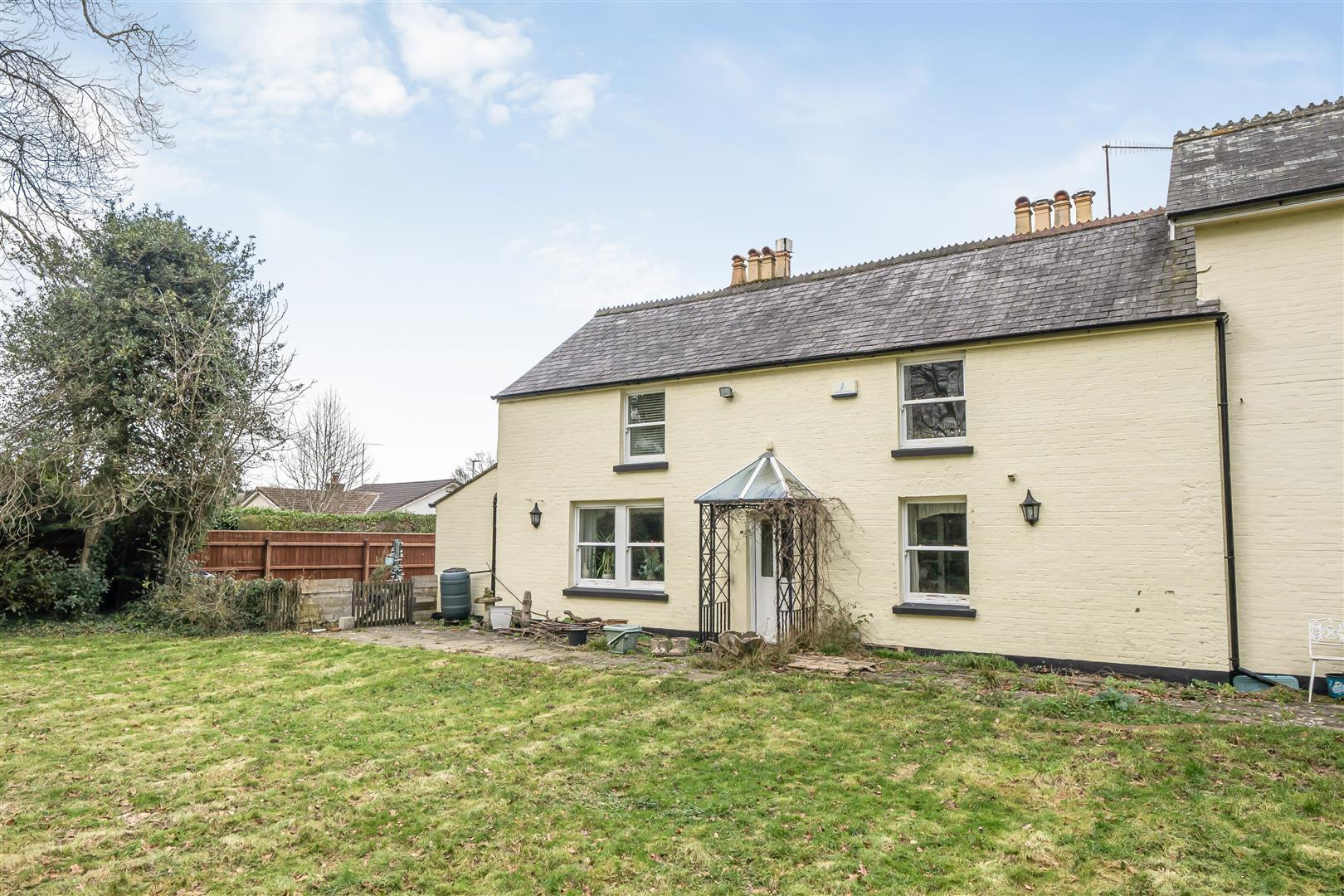 Property Image b785d4e2-069b-4aea-8f56-d56a9f6bd8e6