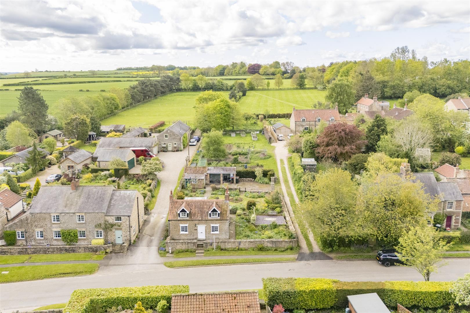 Property Image b7871f55-1c4e-4c3a-9912-05a66044d7d8