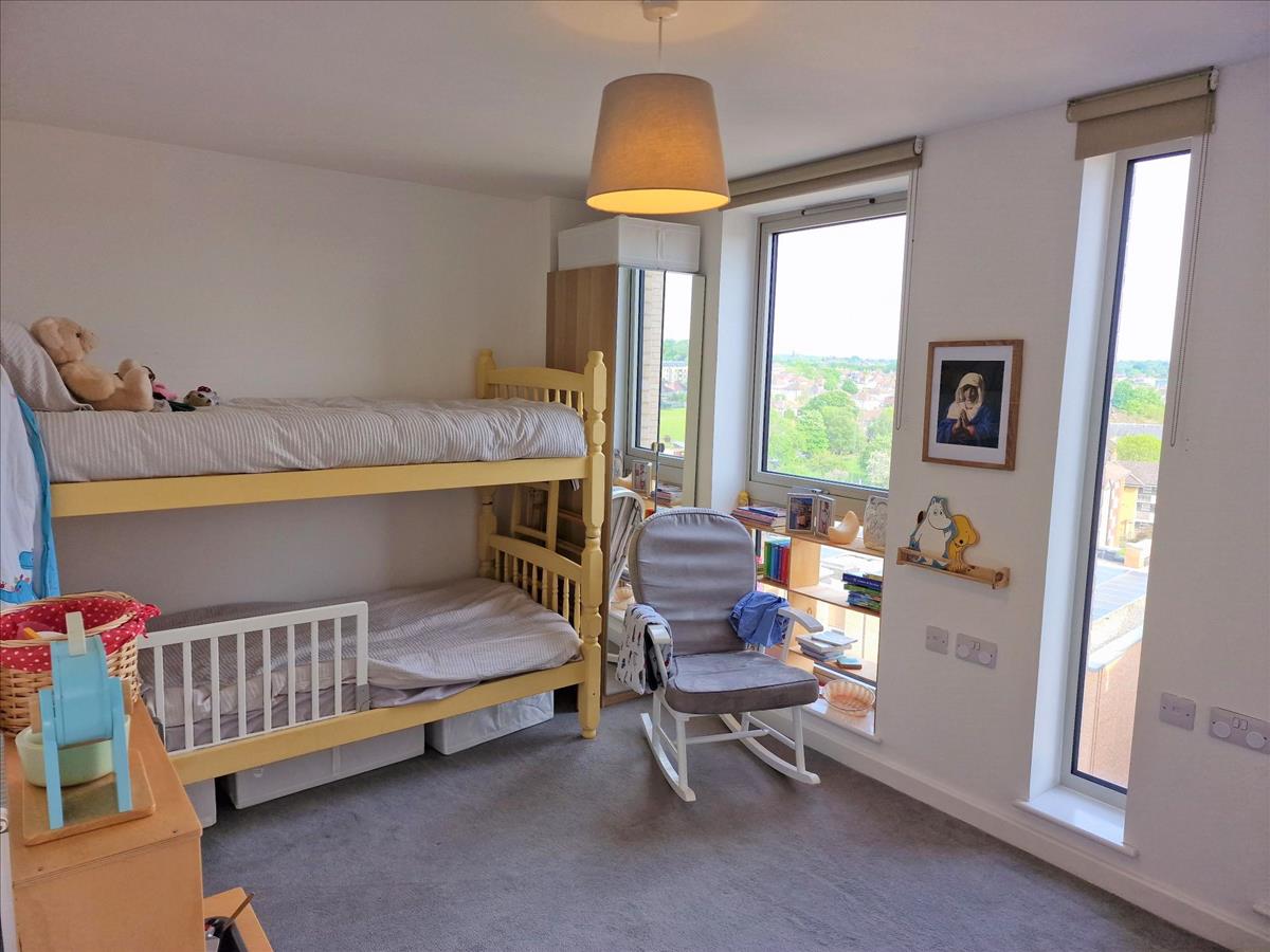 Property Image b7872b14-3be6-4ad4-93e2-c7a6c65891c4