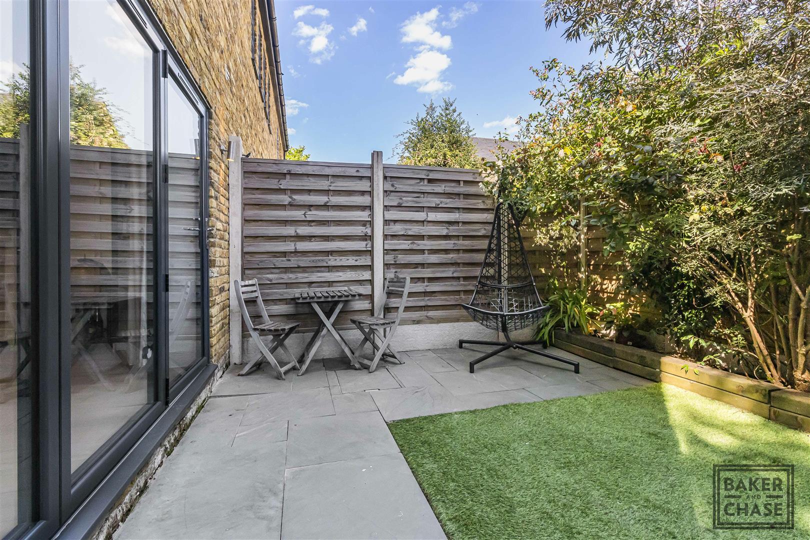 Property Image b78ba647-ccd4-475e-b8ea-0357ef20fba6