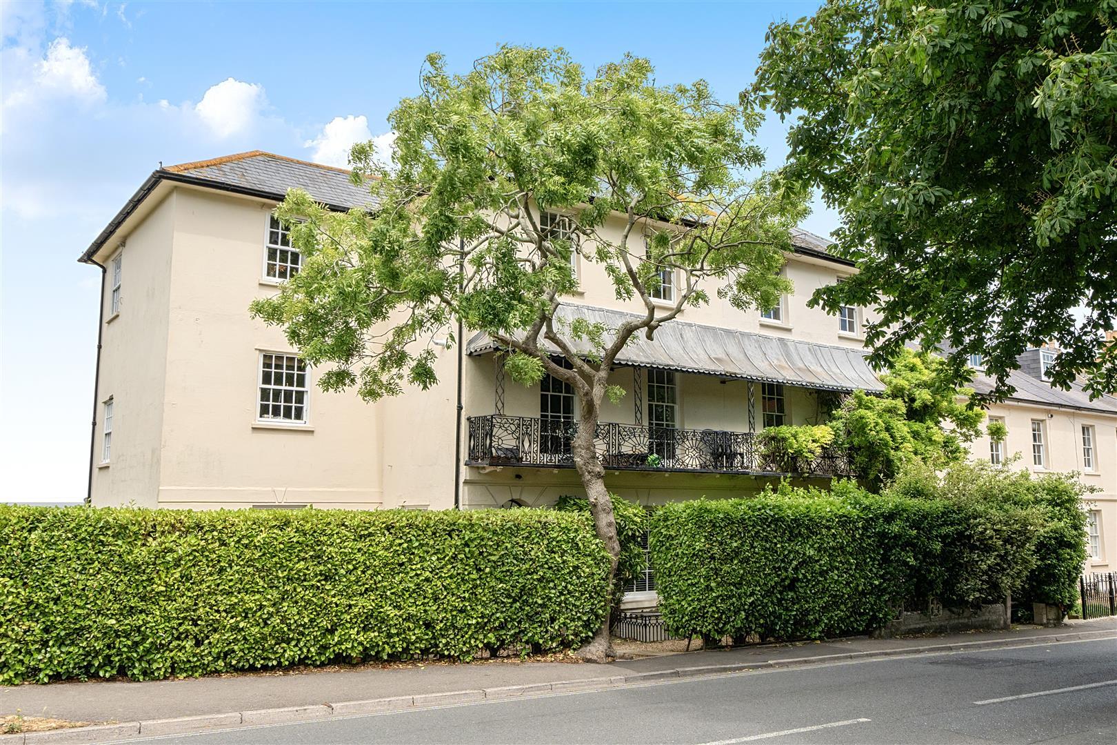 Property Image b7937348-1f63-4ed1-9ea2-cd777214a295