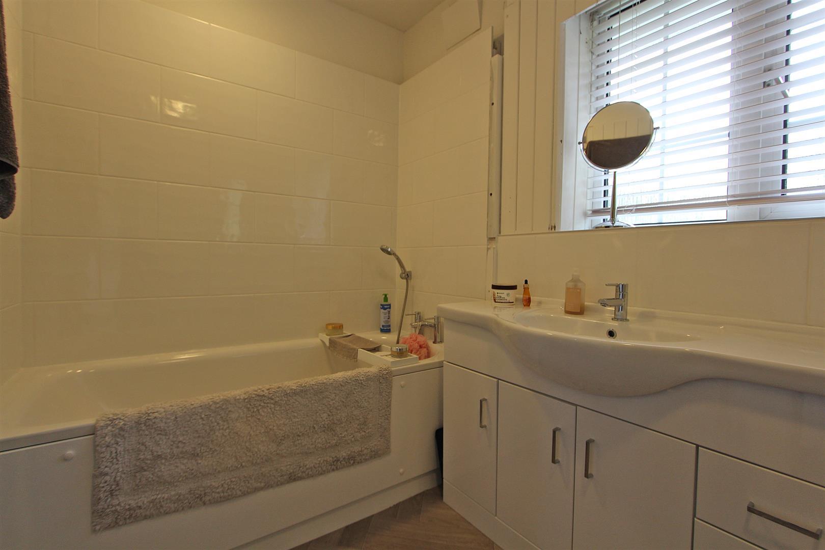Property Image b79f6399-7067-4dc1-a6c4-a35c46584290