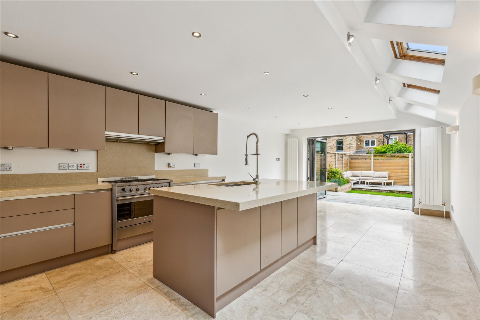 Property Image b7a6d58d-dd70-443a-ba0a-51054c0f2d91