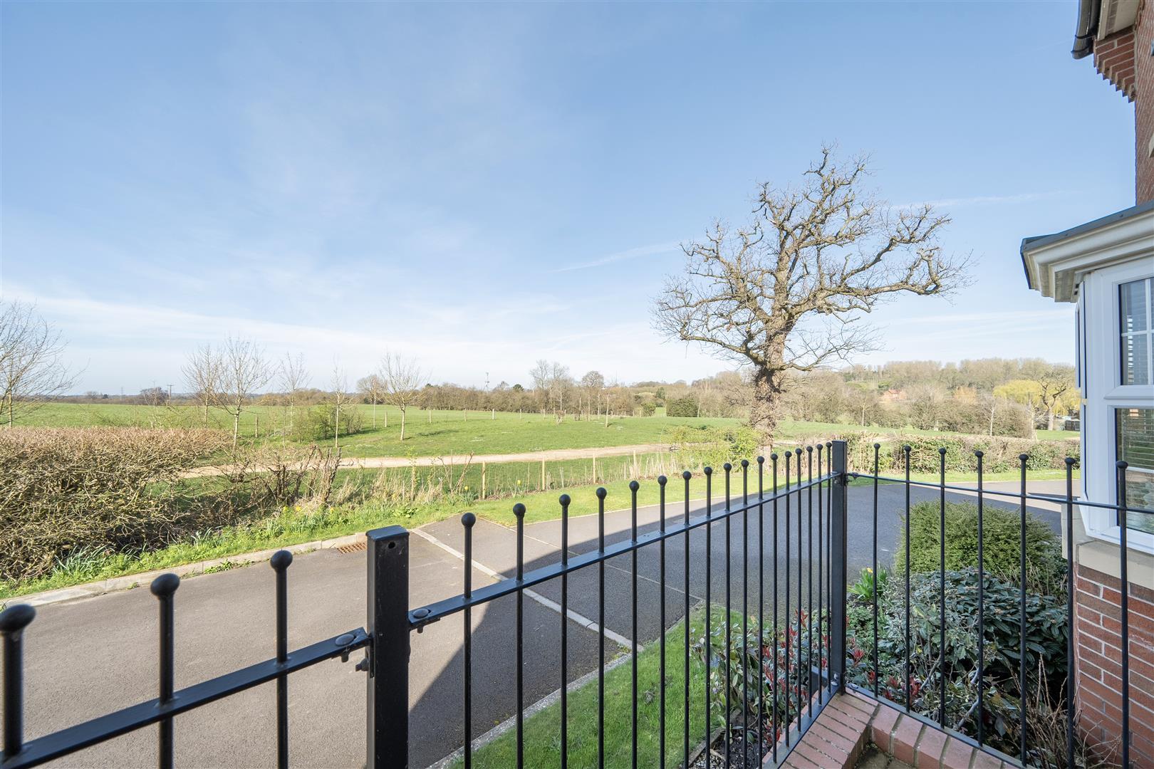 Property Image b7a7a613-9179-417d-899f-433d512c07bf