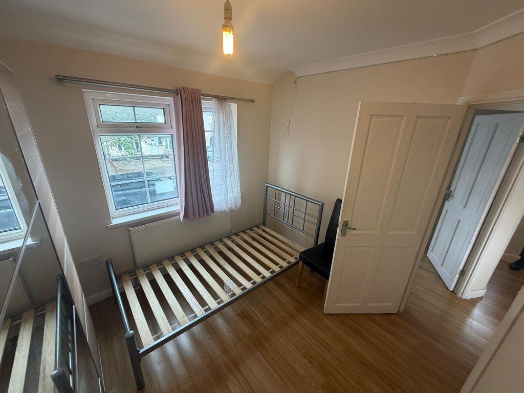 Property Image b7b1416d-ca50-451c-b86b-0fed52e8a6d6