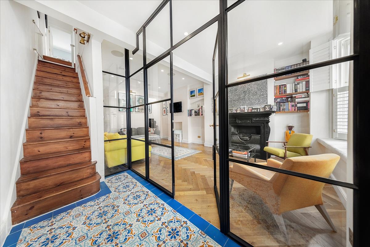 Property Image b7d6b0b6-b8df-4823-81e5-94bc9b4e9a9a