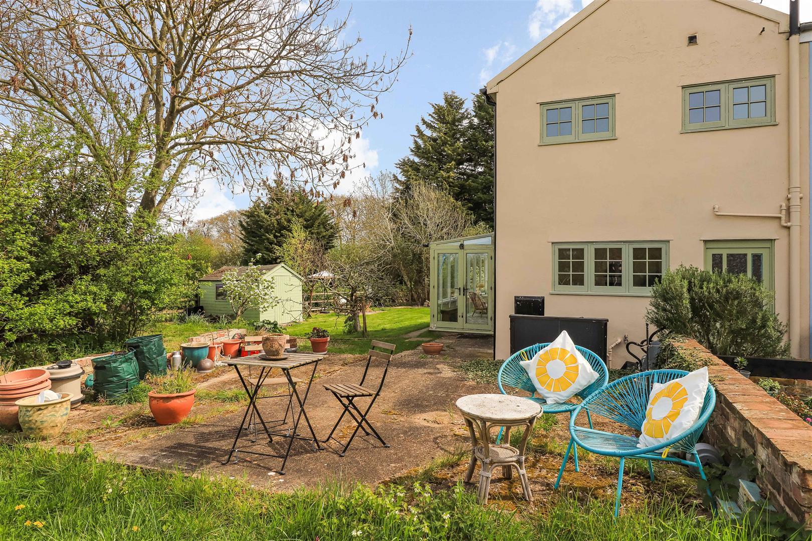 Property Image b7d7164d-bb52-4136-a96d-e1e9eac21e83