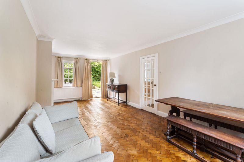 Property Image b7dd42be-2e6e-46c3-b77f-a66706a58d06