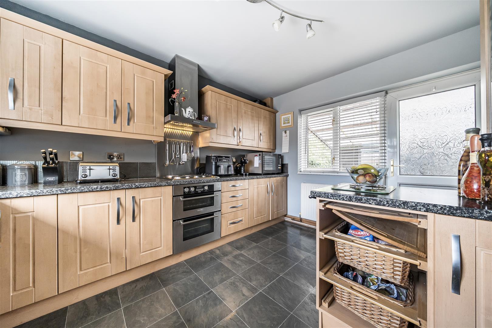 Property Image b7dd9cb3-fe5a-4960-a15a-5fd378aad0fd