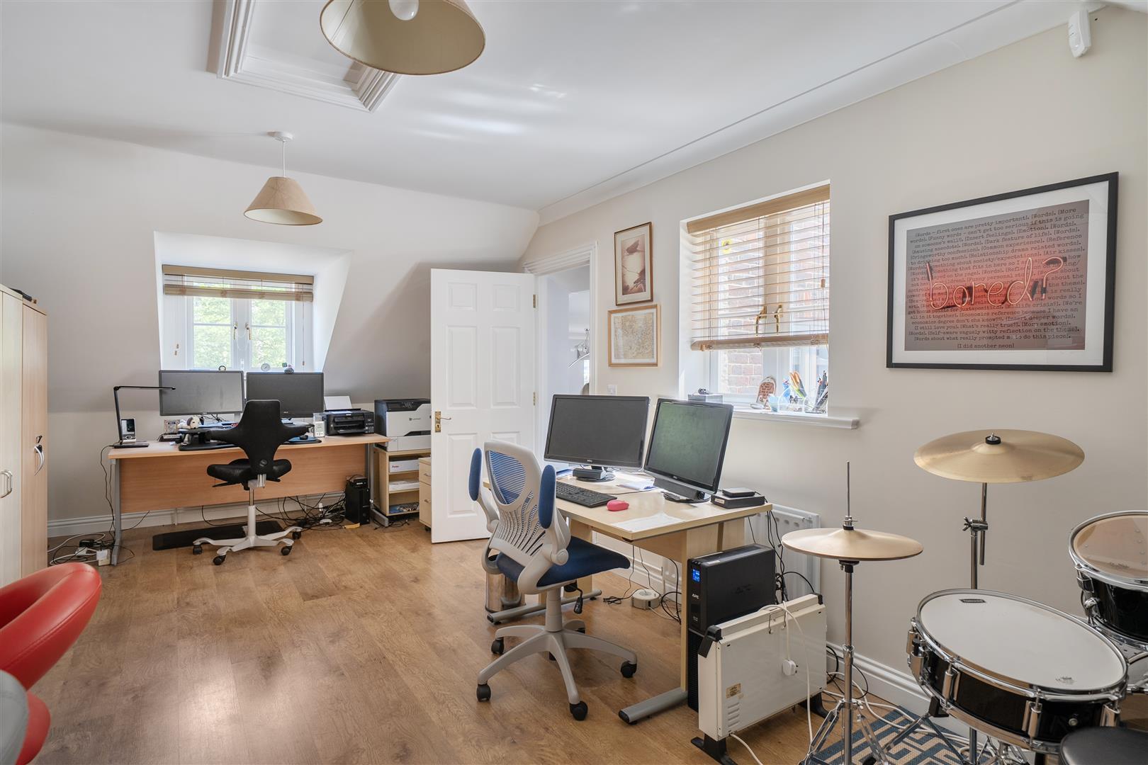 Property Image b7e243e7-4b47-4aef-a6b8-760cbb66eb19