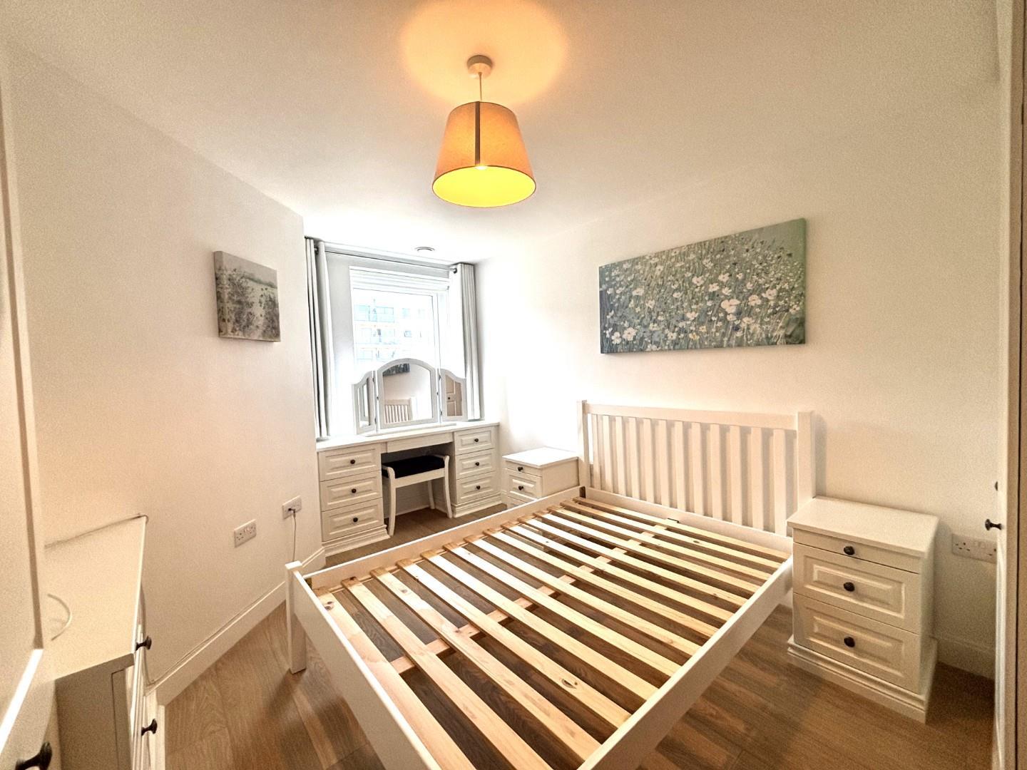 Property Image b7e8ea1b-614f-40e7-8d85-86b7330d9c95