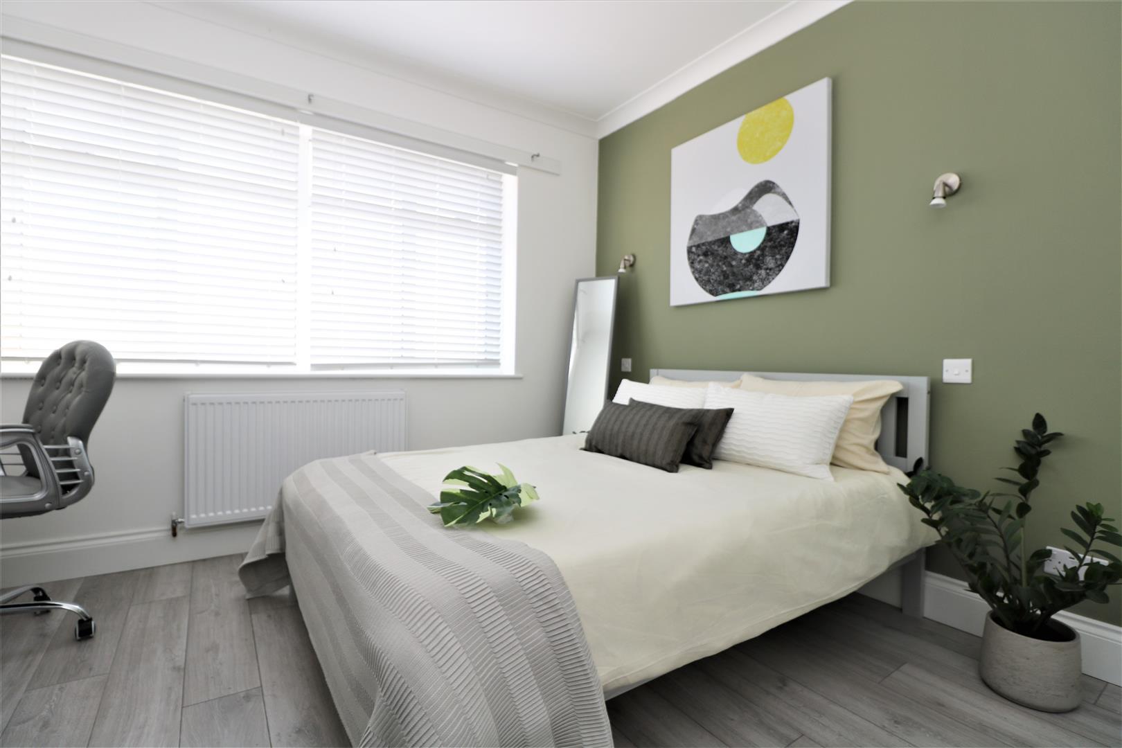 Property Image b7eb4a79-3469-4dea-9fec-d08074328f36