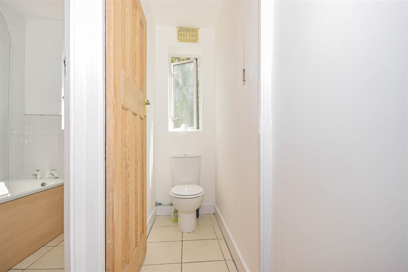 Property Image b7f517fb-53a0-4be4-b5b7-448ba450b3c4