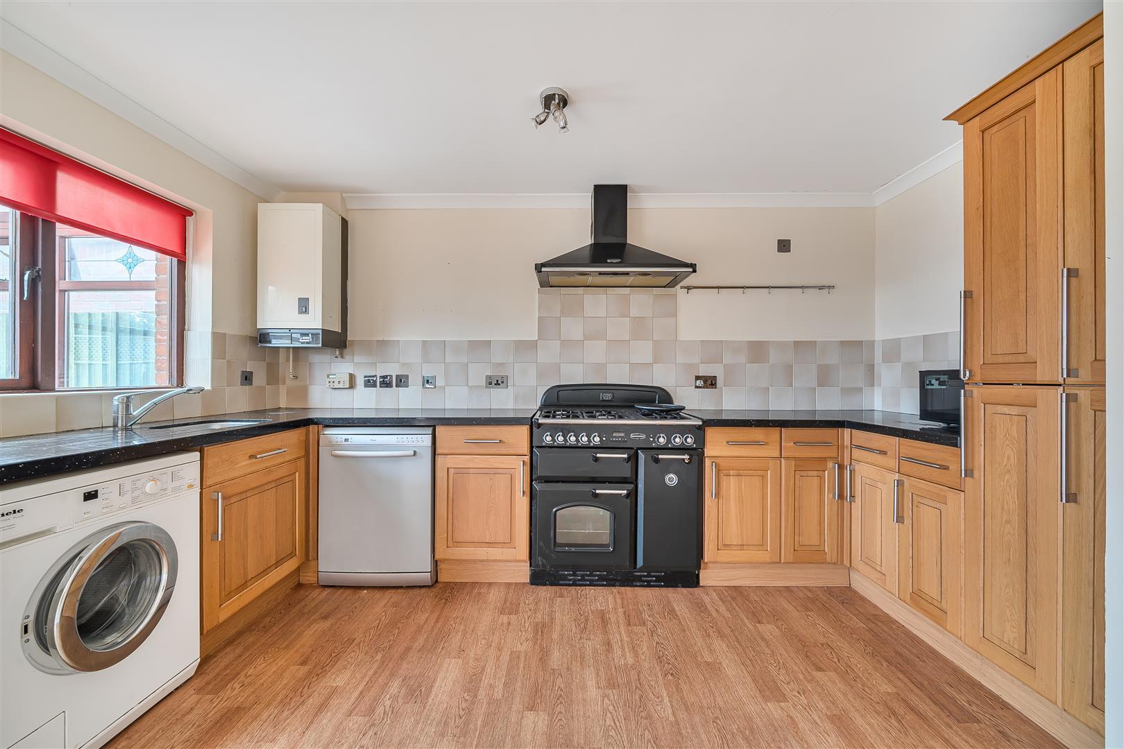 Property Image b7fbcbf0-82b6-4d8d-b5fc-953763fe34cd