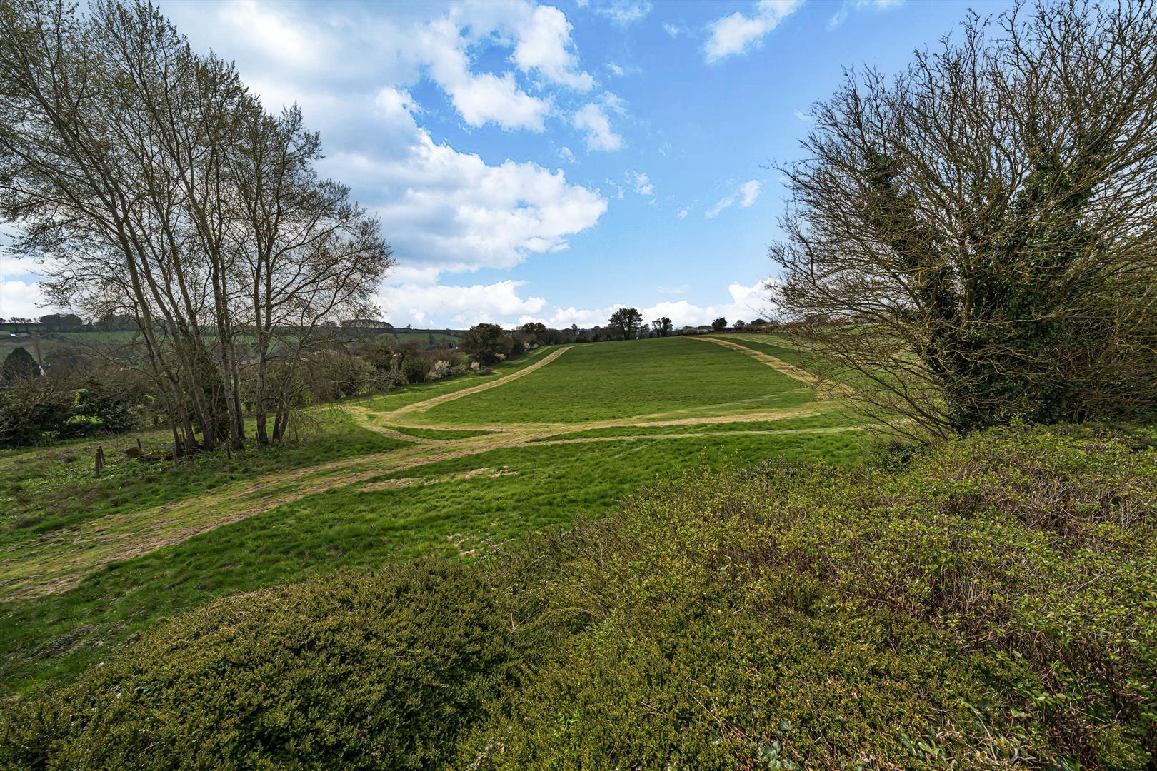 Property Image b8051609-34eb-4ac4-b581-e858f43fb88a