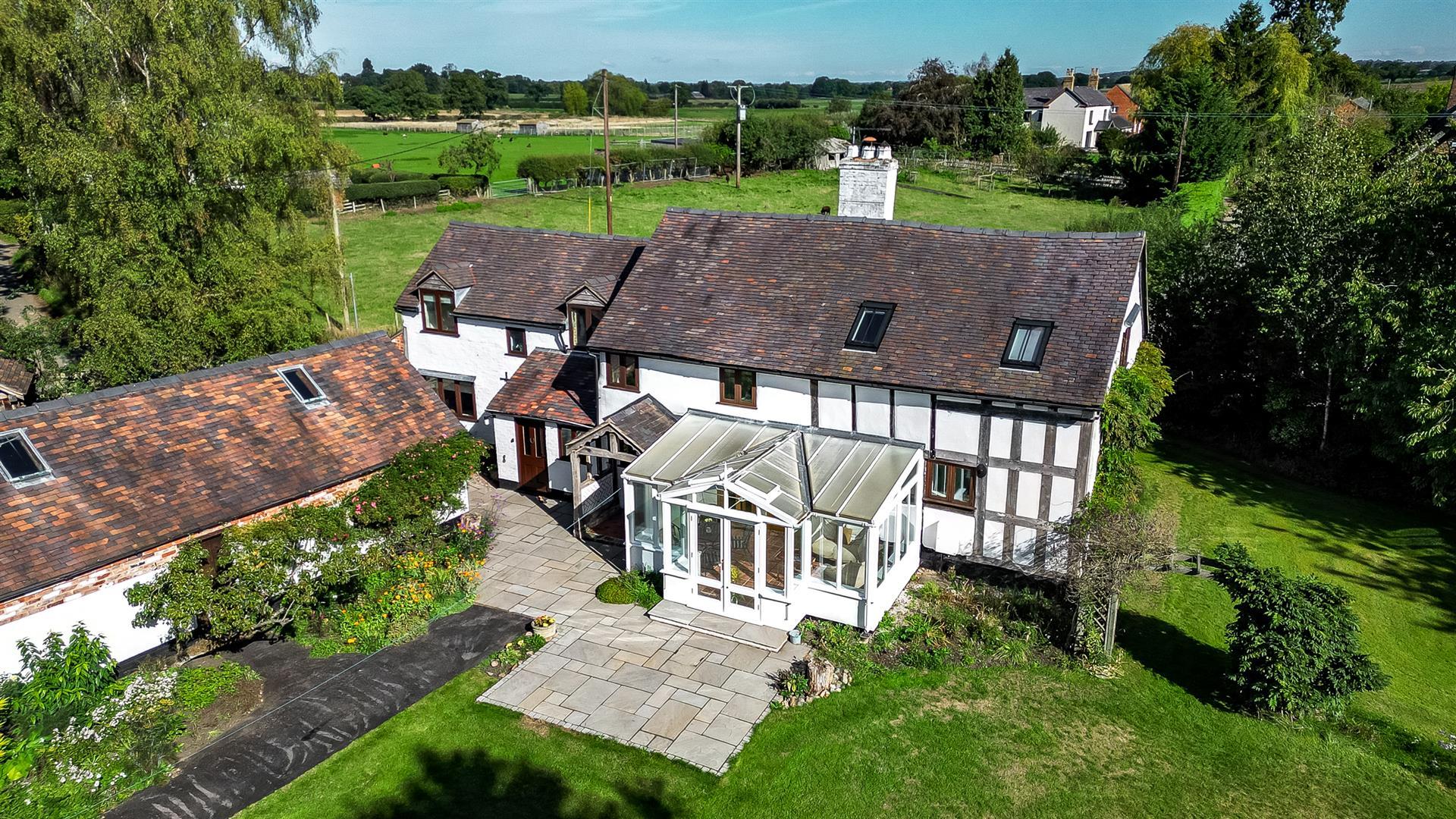 Property Image b80bf712-7b4e-4200-b3ef-b08d74b30243