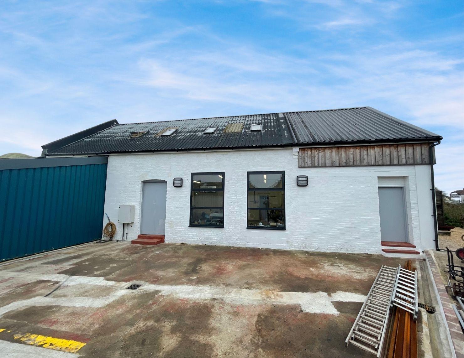 Property Image b8106004-2bd2-4d99-843d-b880658b167e