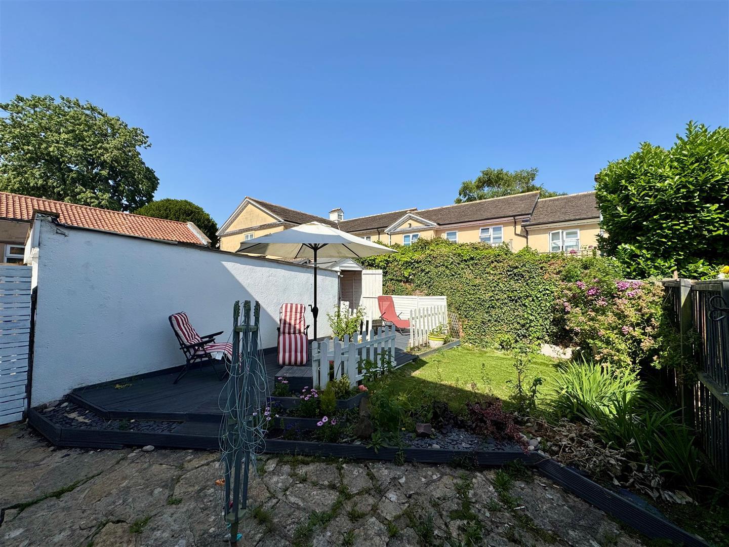 Property Image b8122d6a-5250-47ca-a7fc-f543470270af