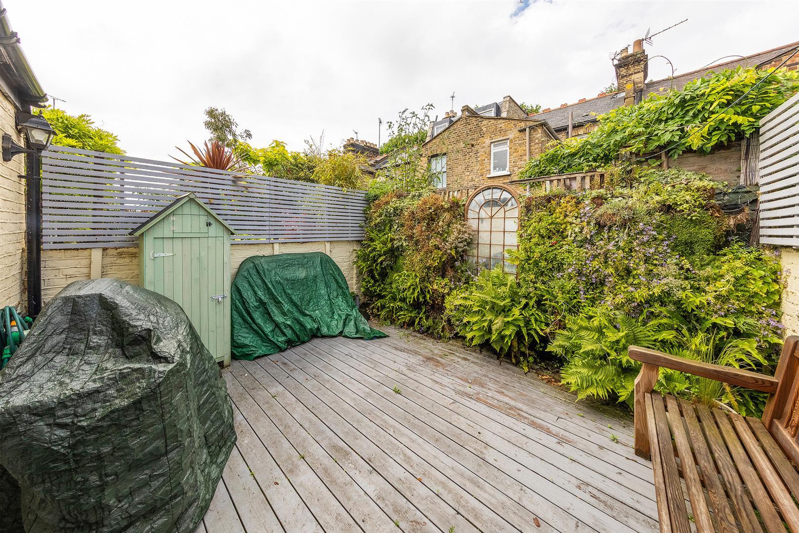 Property Image b815bd67-3d6f-40c0-8f70-26ab8b416785