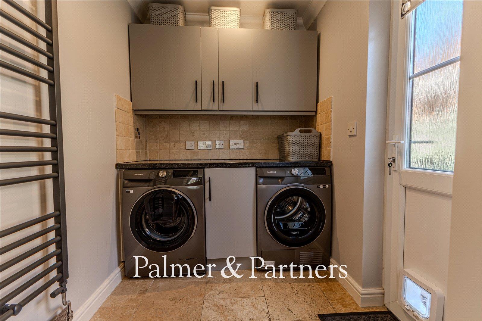 Property Image b81c95ab-5c6a-4ffb-bd2c-c9e56df2f7ab